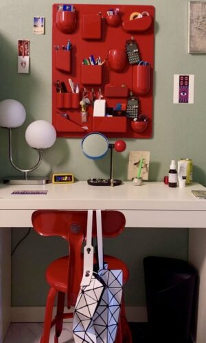 Petit bureau avec chaise