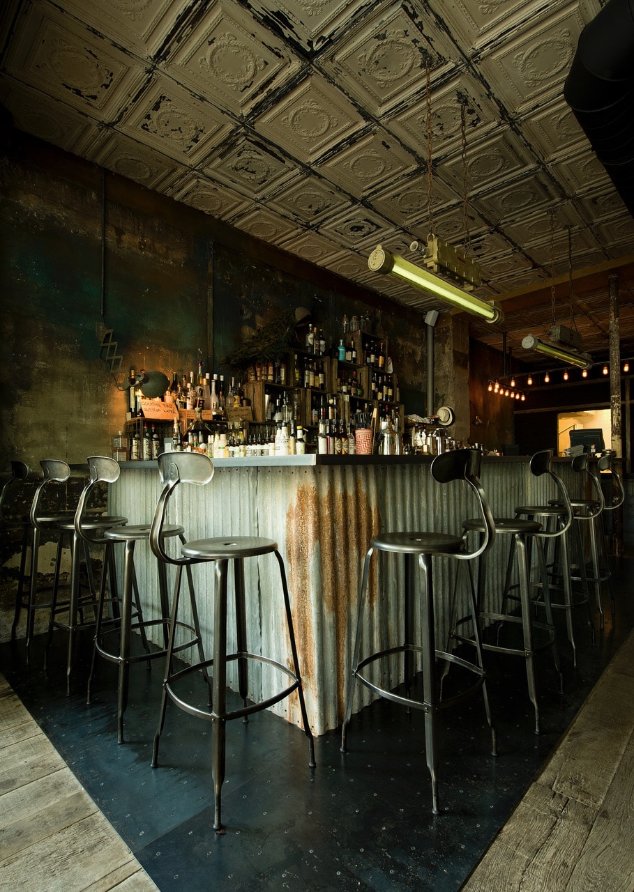 Tabouret industriel de bar chez Grazie à Paris